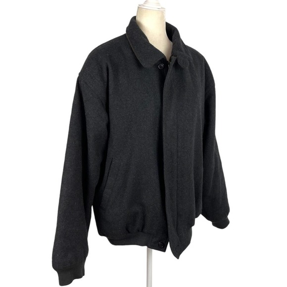 Members Only Black Bomber Jacket - Picture 4 of 15